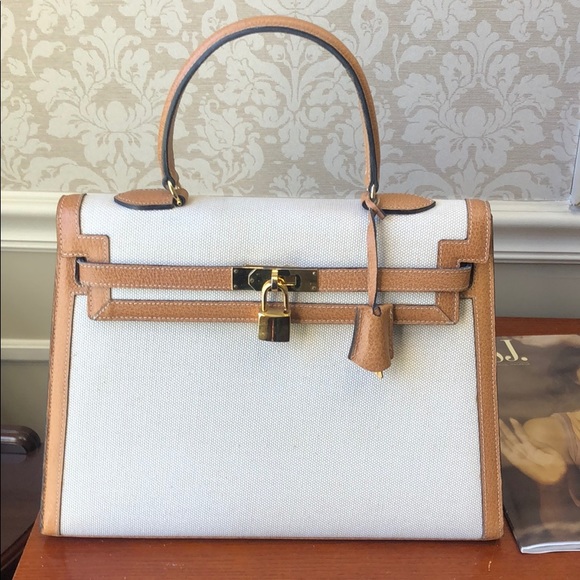 Handbags - ⭐️Toile⭐️ Handbag